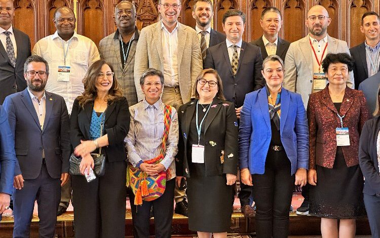 Kocaeli Dünya Büyükşehirler Birliği’ne üye oldu Kocaeli Dünya Büyükşehirler Birliği’ne üye oldu