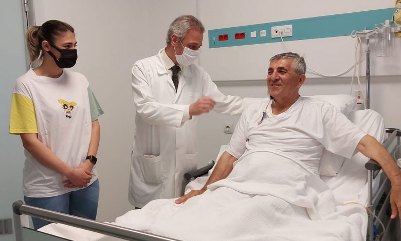 Kızının karaciğeri çifte umut oldu! Kızının karaciğeri çifte umut oldu!