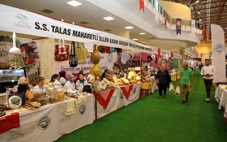 Kayseri Talas’ın yıldızı fuarlarda parlıyor Kayseri Talas’ın yıldızı fuarlarda parlıyor