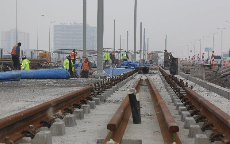 Başkan Büyükkılıç: “Yeni raylı sistem hatlarında hummalı çalışma sürüyor”