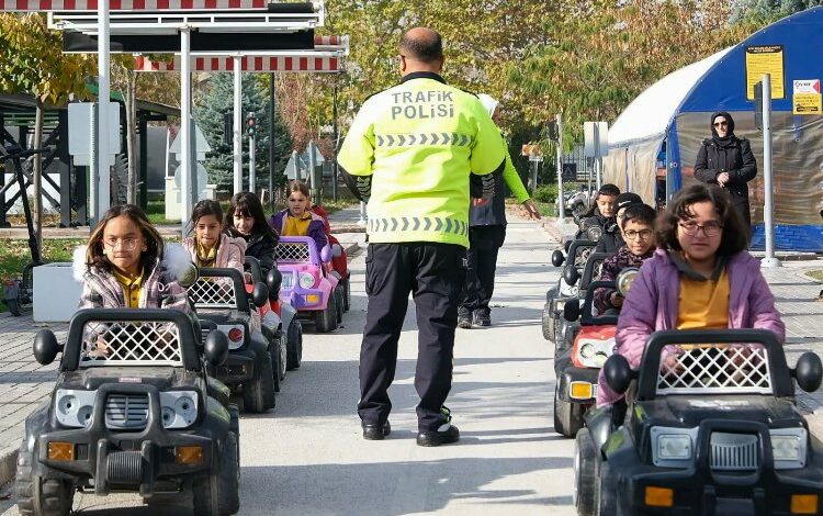 Konya Selçuklu’da bilinçli nesiller yetiştiriliyor