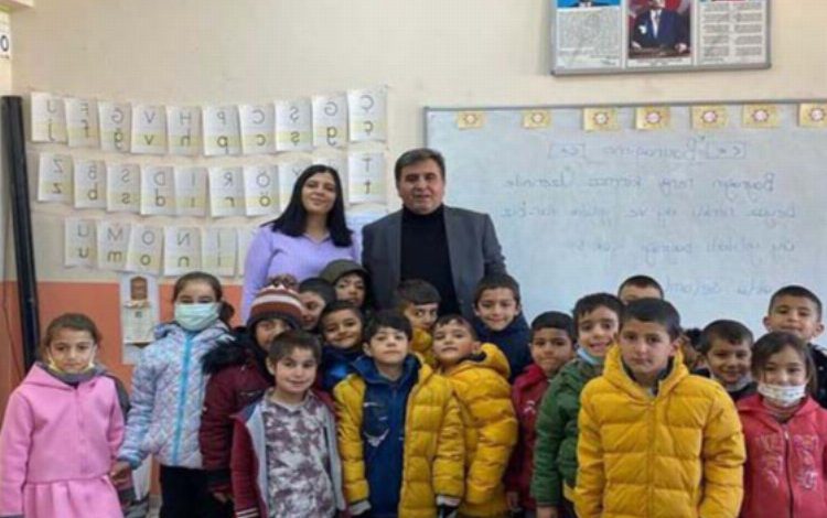 KGGD’den Doğudaki çocuklara karne hediyesi