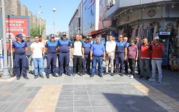 Kayseri zabıtası dilencilere göz açtırmıyor Kayseri zabıtası dilencilere göz açtırmıyor