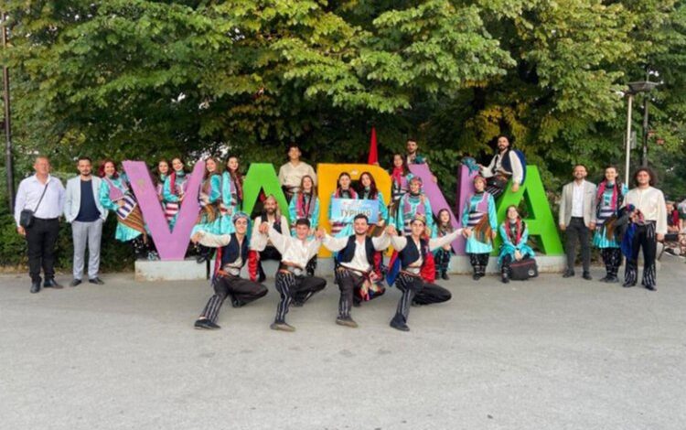 Bursa İnegöl’ün Halk Dansları Topluluğu turnede