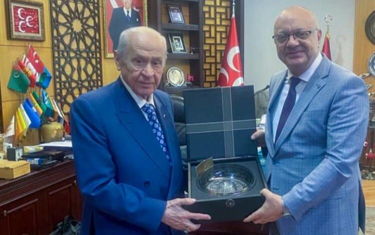 Manisa’dan Bahçeli’ye kandillik ziyaret Manisa’dan Bahçeli’ye kandillik ziyaret