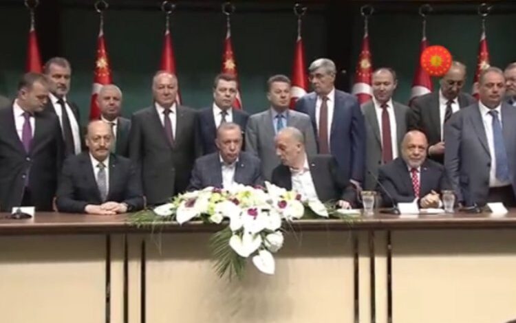 Kamu işçisine yüzde 45 zam Kamu işçisine yüzde 45 zam