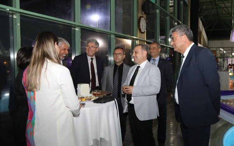 ERÜ’de “Rektör-Akademisyenler Buluşması” başladı ERÜ’de “Rektör-Akademisyenler Buluşması” başladı