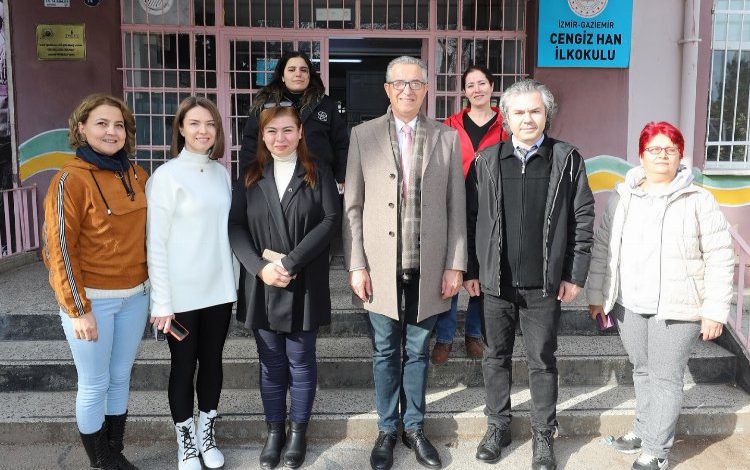 İzmir Gaziemir’de duygulandıran buluşma İzmir Gaziemir’de duygulandıran buluşma