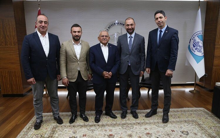 Memduh Büyükkılıç’a TÜBİTAK’tan ziyaret Memduh Büyükkılıç’a TÜBİTAK’tan ziyaret