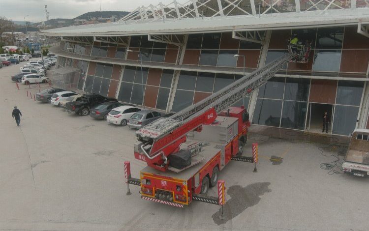 Bozüyük Otogarı’nda bayram temizliği Bozüyük Otogarı’nda bayram temizliği