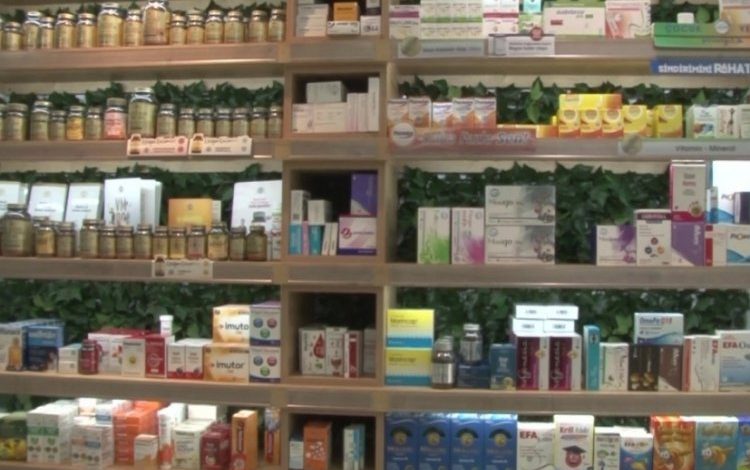 Bursa Eczacılar Odası Başkanı Şahin açıkladı! İlaç sektöründe ‘piyasa yokları’ zam getiriyor Bursa Eczacılar Odası Başkanı Şahin açıkladı! İlaç sektöründe ‘piyasa yokları’ zam getiriyor