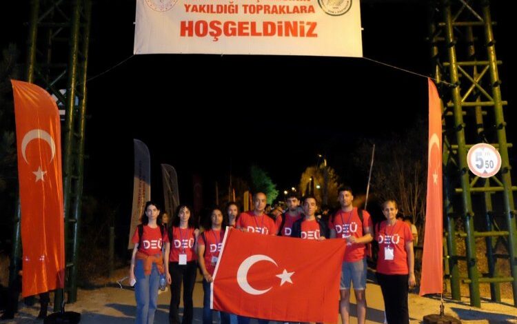 Dokuz Eylül Zafer Yürüyüşü için Afyon Kocatepe’de Dokuz Eylül Zafer Yürüyüşü için Afyon Kocatepe’de