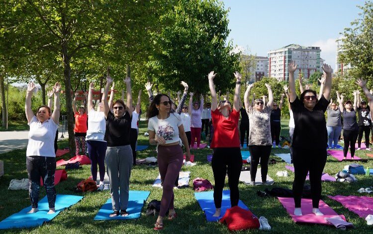 Beylikdüzü’nde ücretsiz yoga eğitimi Beylikdüzü’nde ücretsiz yoga eğitimi