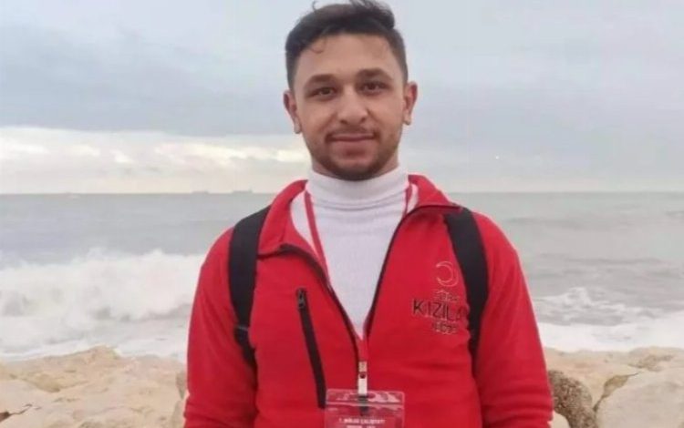 Beyin kanaması geçiren Karahal hayatını kaybetti Beyin kanaması geçiren Karahal hayatını kaybetti