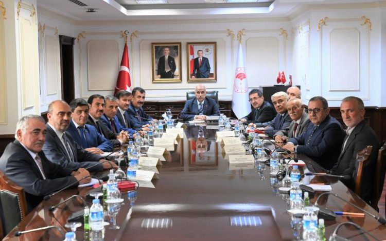 TÜDKİYEB’den Bakan Kirişçi’ye sektör talepleri iletildi