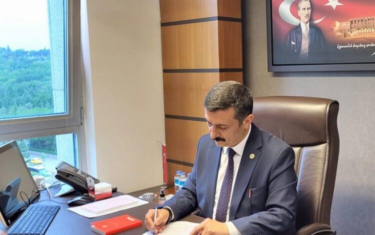 İYİ Partili Türkoğlu: Bir yıl doğal gaz sözü kısa sürdü! İYİ Partili Türkoğlu: Bir yıl doğal gaz sözü kısa sürdü!