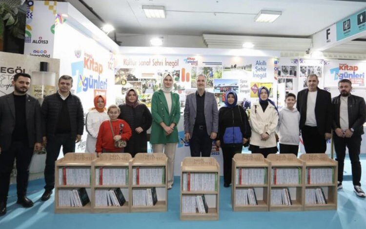 Bursa İnegöl’de ‘Kitap Kuleleri’ sahiplerini buldu Bursa İnegöl’de ‘Kitap Kuleleri’ sahiplerini buldu