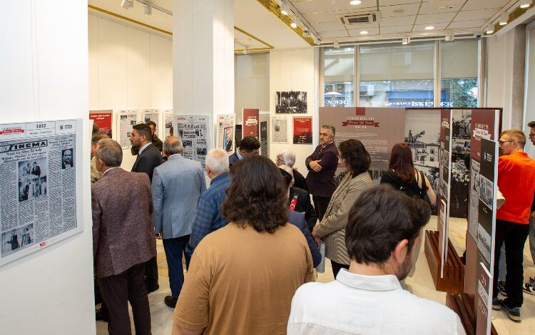 Bursa’da Cumhuriyet coşkusu sergilere yansıdı