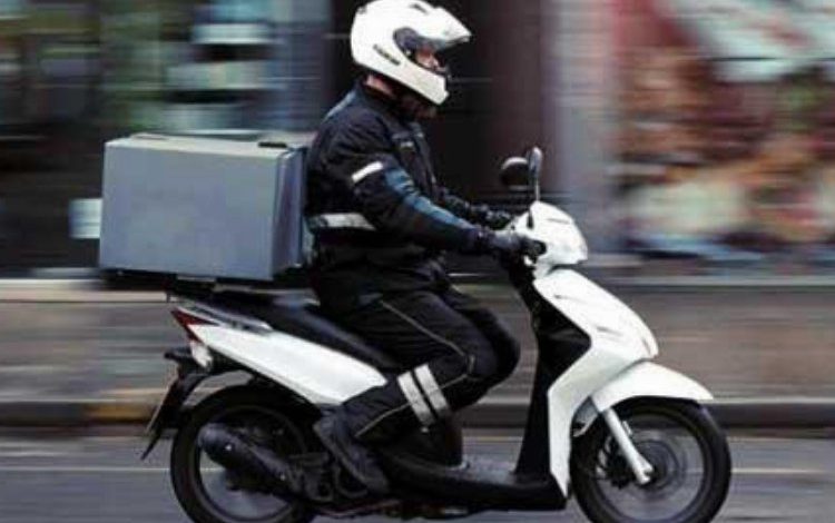 İstanbul’da motokuryelere 14 Mart’tan itibaren izin çıktı İstanbul’da motokuryelere 14 Mart’tan itibaren izin çıktı