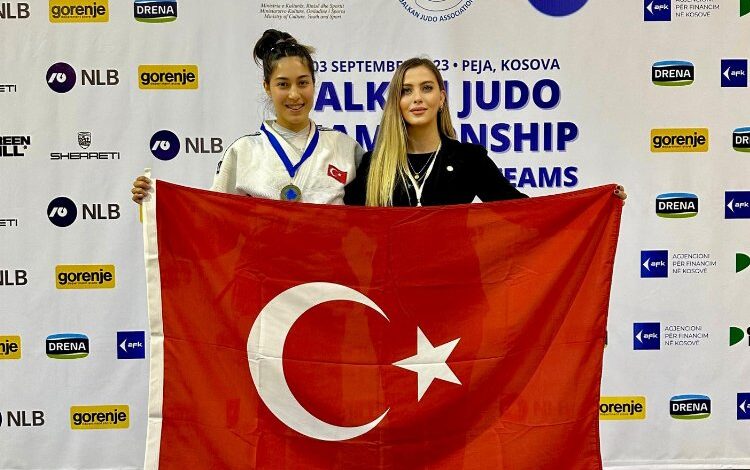 Balkan Şampiyonası’nda Sakarya rüzgârı Balkan Şampiyonası’nda Sakarya rüzgârı