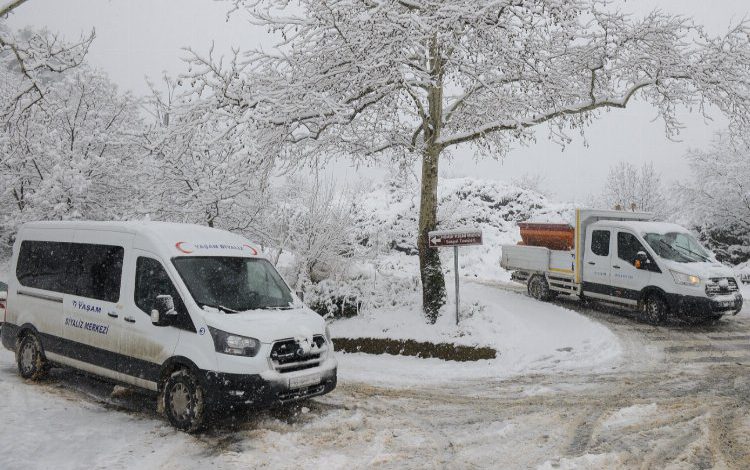 Bursa’dan karla Yıldırım mücadele Bursa’dan karla Yıldırım mücadele