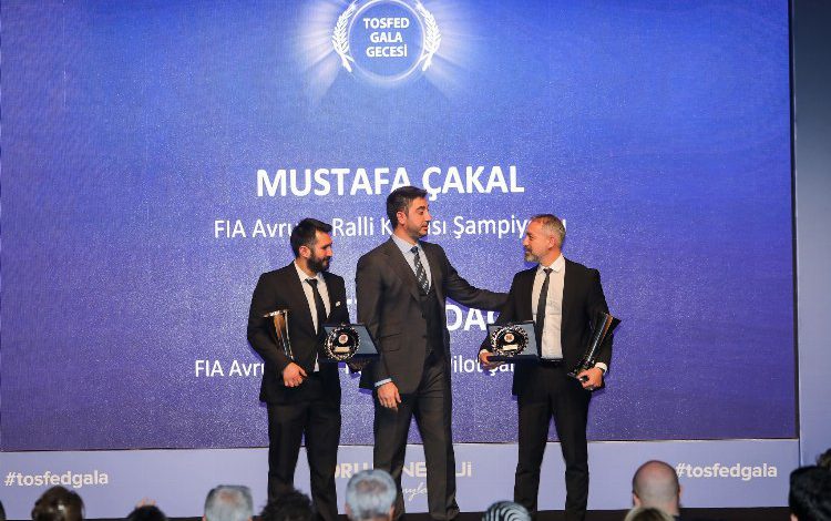 Avrupa Ralli Kupası Şampiyonuna TOSFED’den özel ödül Avrupa Ralli Kupası Şampiyonuna TOSFED’den özel ödül
