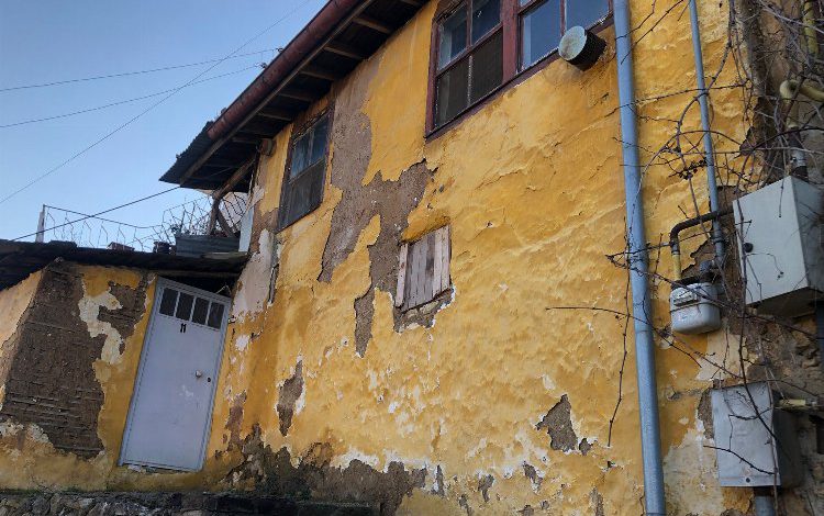 Bursa’nın 500 yıllık mahallesi ‘ayakta duramıyor’ Bursa’nın 500 yıllık mahallesi ‘ayakta duramıyor’