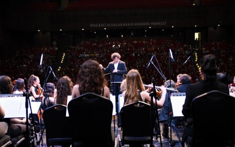 KSO Oda Orkestrası’ndan muhteşem konser
