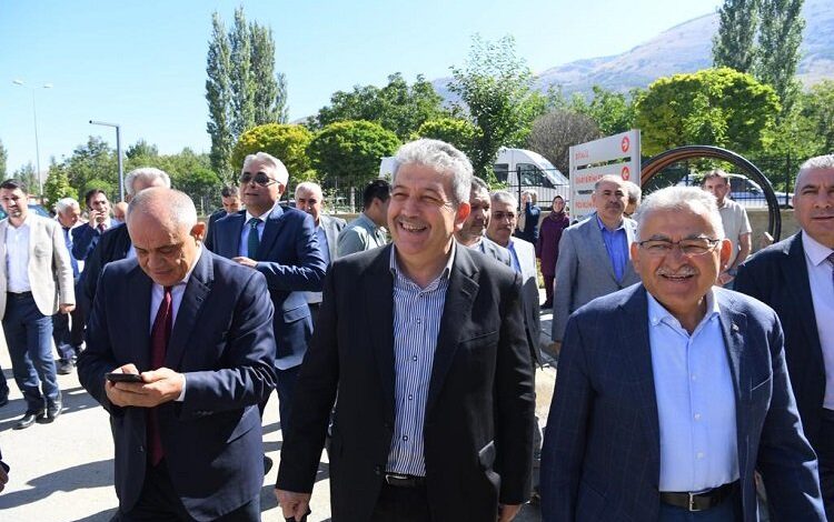 Kayseri’de hayırseverden ‘sağlık’lı bağış Kayseri’de hayırseverden ‘sağlık’lı bağış