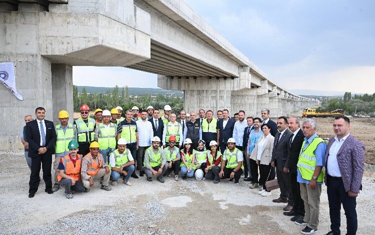 Ankara-İzmir hattı 2027’de ‘hızlı’ gelecek