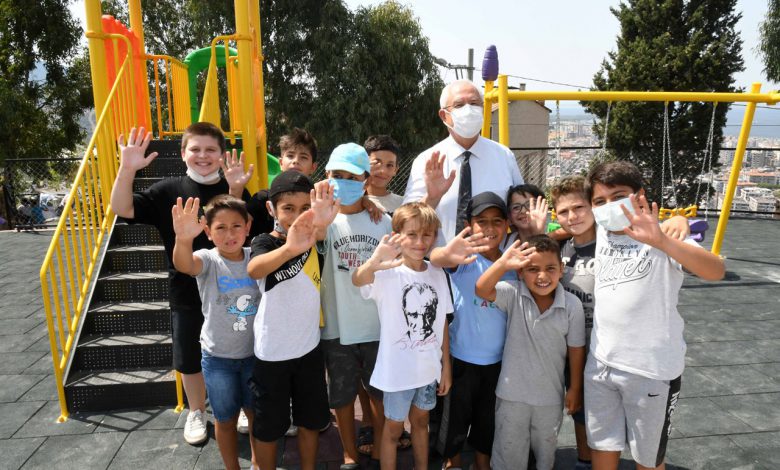 İzmir Karabağlar’da çocukların park talebi yerine geldi İzmir Karabağlar’da çocukların park talebi yerine geldi
