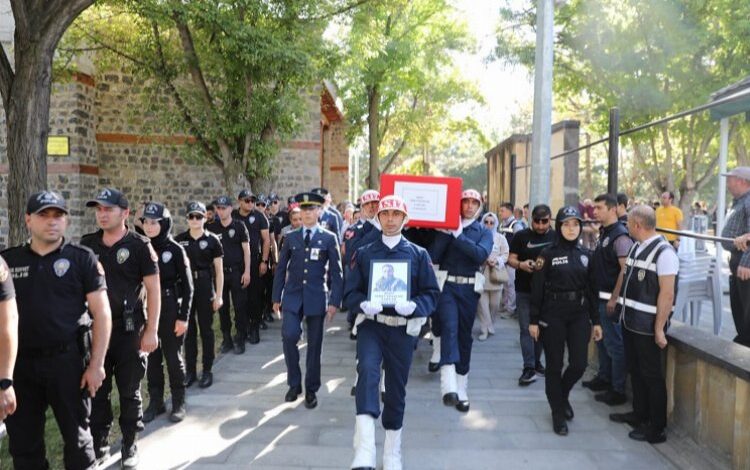 Şehit Eraslan’a hazin veda