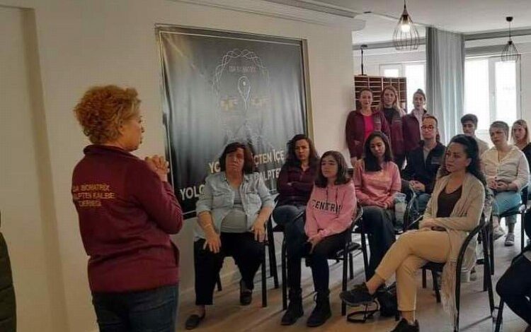 İzmir’de Kalpten Kalbe Derneği kuruldu 