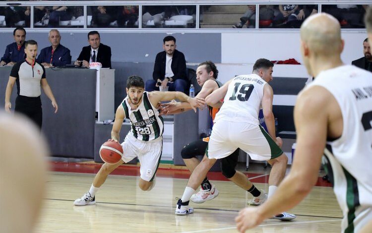 Sakaryalı basketbolcular Antalya’da galibiyet arayacak