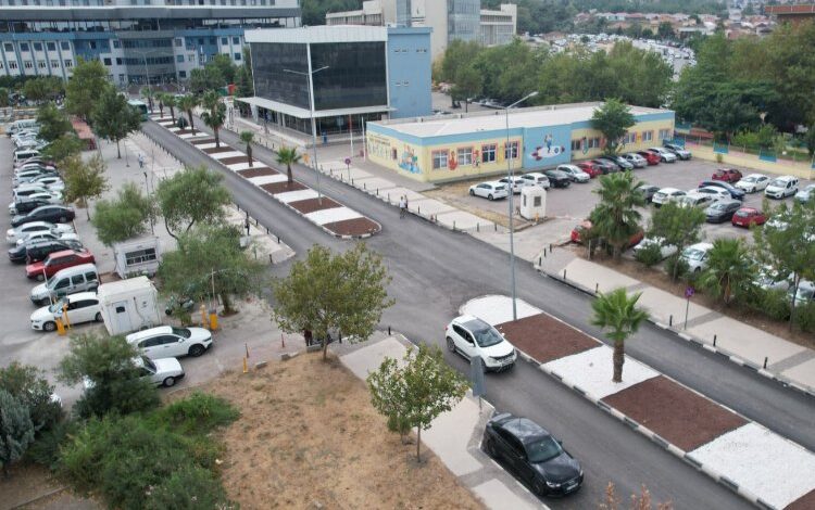 Manisa’da üniversite hastanesine peyzaj çalışması Manisa’da üniversite hastanesine peyzaj çalışması