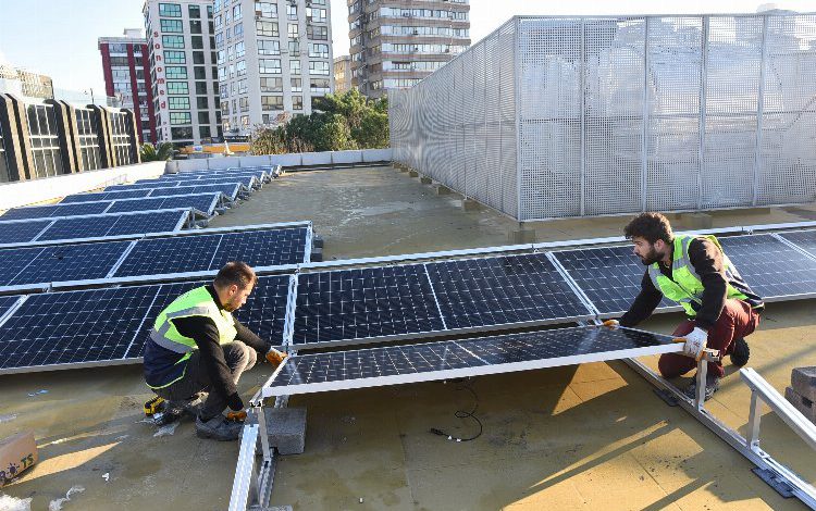 İstanbul Kadıköy kendi enerjisini güneş panelleriyle üretecek İstanbul Kadıköy kendi enerjisini güneş panelleriyle üretecek