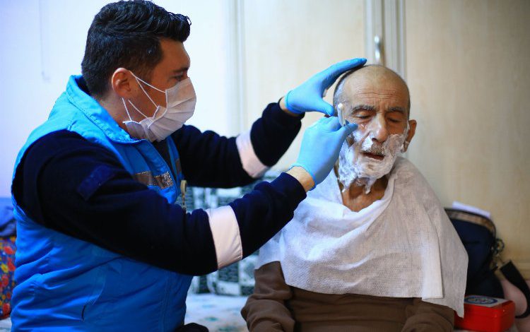 Muğla Büyükşehir hastalara, kendi konfor alanları olan evlerinde, bakım hizmeti