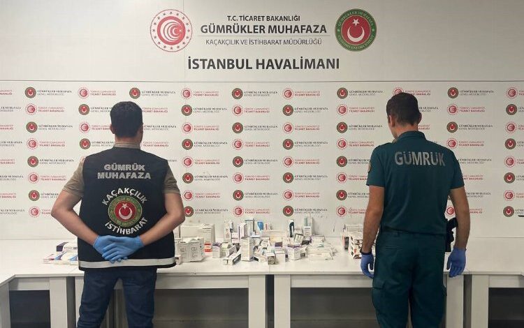 İstanbul Havalimanı’nda 27 milyonluk kaçak ilaç! İstanbul Havalimanı’nda 27 milyonluk kaçak ilaç!