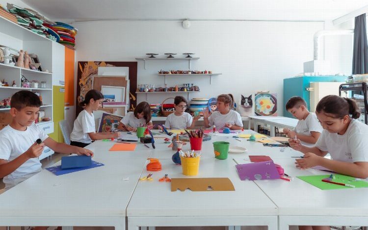 Deprem bölgesinden 104 çocuk, artık Darüşşafakalı Deprem bölgesinden 104 çocuk, artık Darüşşafakalı