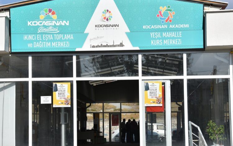 Kayseri Kocasinan’da ikinci el eşyalar değerleniyor