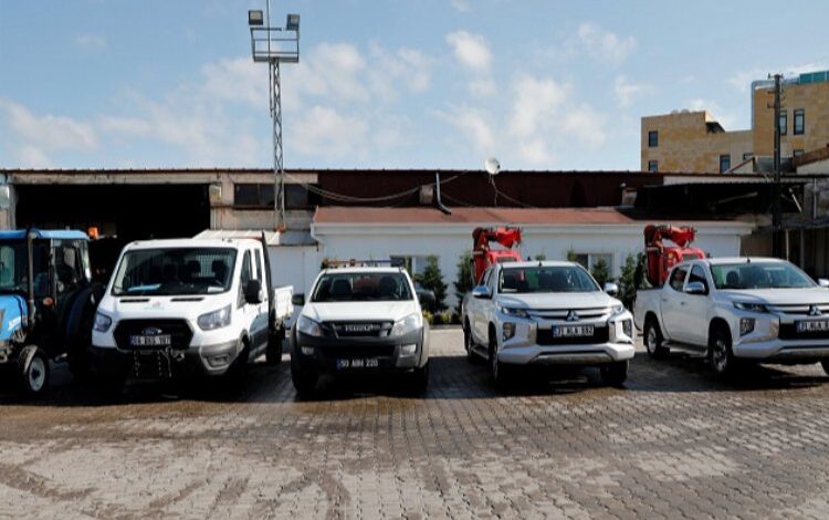 Nevşehir Belediyesi haşerelerle mücadeleyi sürdürüyor Nevşehir Belediyesi haşerelerle mücadeleyi sürdürüyor