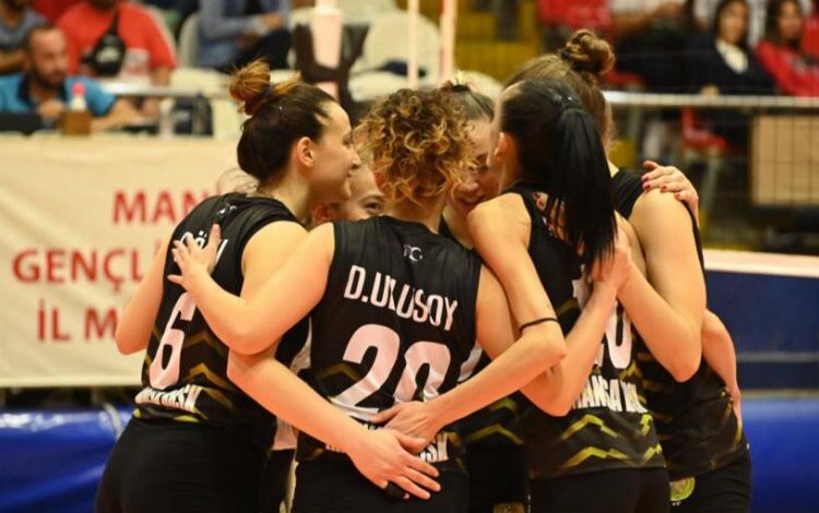 Manisa’nın Sultanları galibiyet serisini bozmadı Manisa’nın Sultanları galibiyet serisini bozmadı