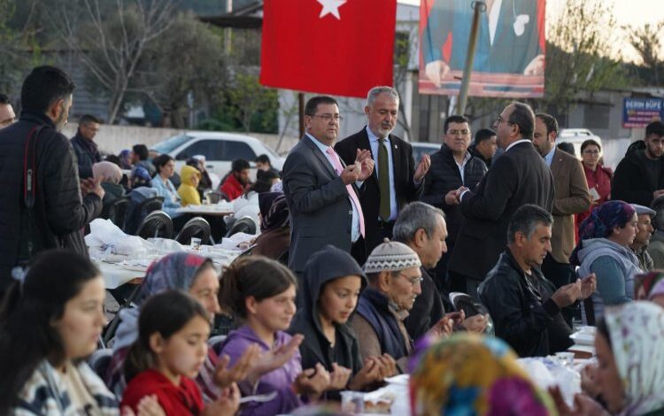 Milas Dörtyol sakinlerine müjdeli iftar Milas Dörtyol sakinlerine müjdeli iftar
