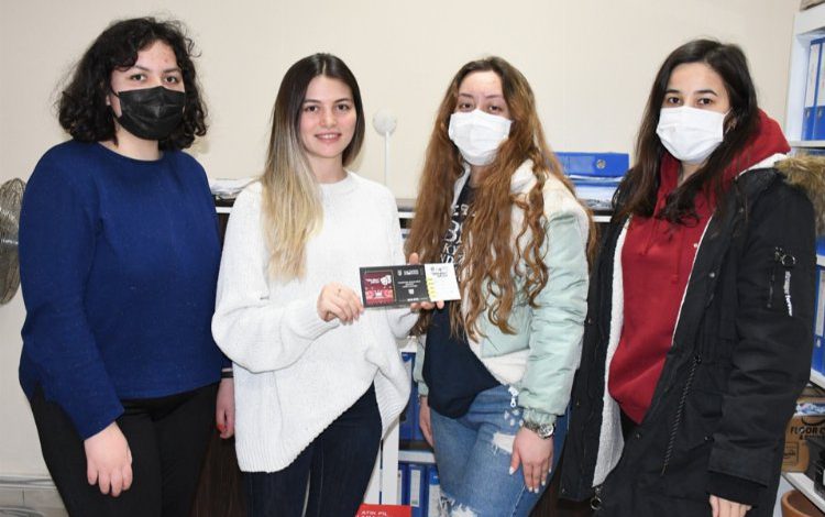 Bursa İznik’te ‘atık piller’ tiyatro biletine dönüşüm Bursa İznik’te ‘atık piller’ tiyatro biletine dönüşüm