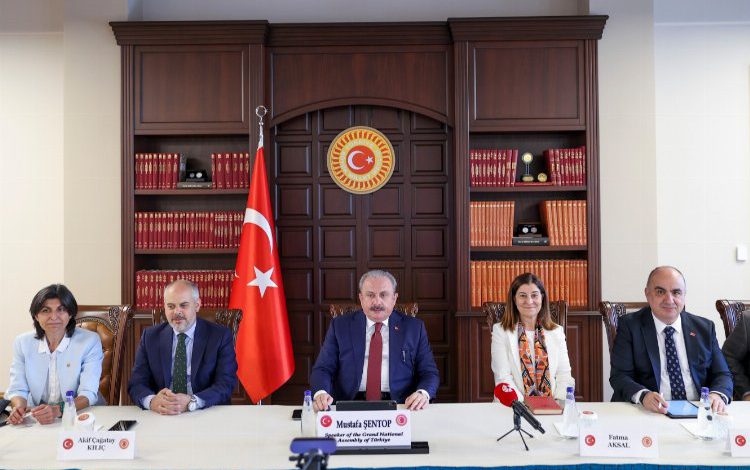 TBMM Başkanı Şentop, Çinli mevkidaşıyla görüştü