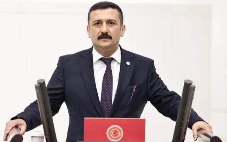 İYİ Partili Türkoğlu, SMA’lı hastaları Bakan Koca’ya sordu İYİ Partili Türkoğlu, SMA’lı hastaları Bakan Koca’ya sordu