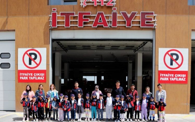 Nevşehir itfaiyesinden öğrencilere eğitim Nevşehir itfaiyesinden öğrencilere eğitim