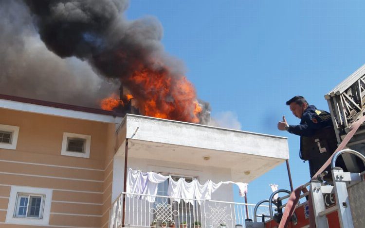 Muğla Büyükşehir uyardı; ev yangınlarına dikkat Muğla Büyükşehir uyardı; ev yangınlarına dikkat