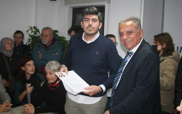 Demirtaş CHP’den Mudanya’ya resmi başvurusunu yaptı Demirtaş CHP’den Mudanya’ya resmi başvurusunu yaptı