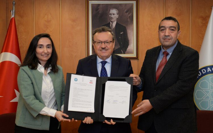 Bursa’da nitelikli ara personel eğitimi için dev iş birliği Bursa’da nitelikli ara personel eğitimi için dev iş birliği